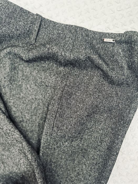 Spodnium garnitur kostium komplet popiel bukla