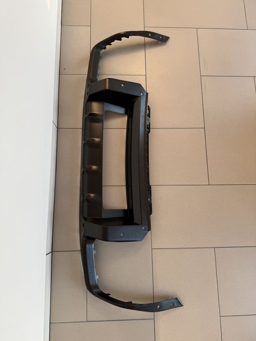 Oryginalny tylny dyfuzor Cupra Formentor VZ 2025