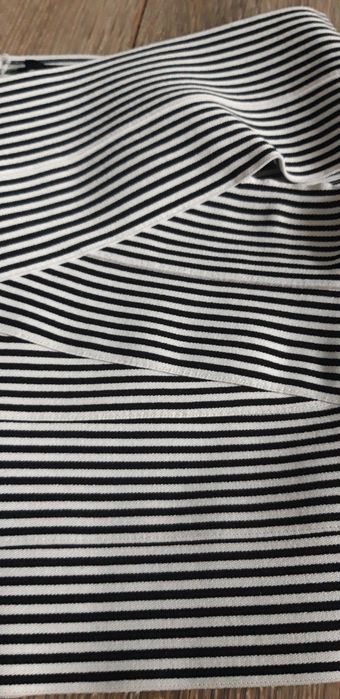 Crop top M 36 bandażowy