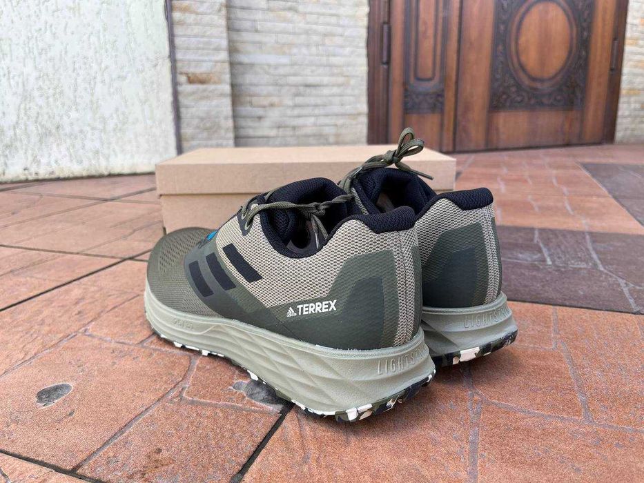 Кросівки Adidas Terrex Two Flow Trail Focus Olive (46.5 розмір)