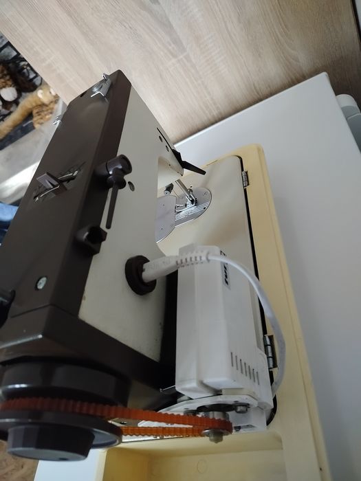 Швейная машинка.