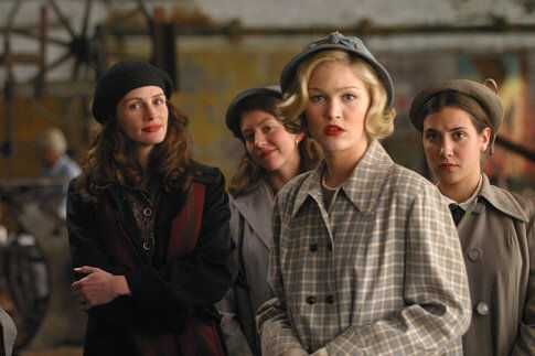O SORRISO DE MONA LISA (Julia Roberts/Kirsten Dunst/Maggie Gyllenhaal)