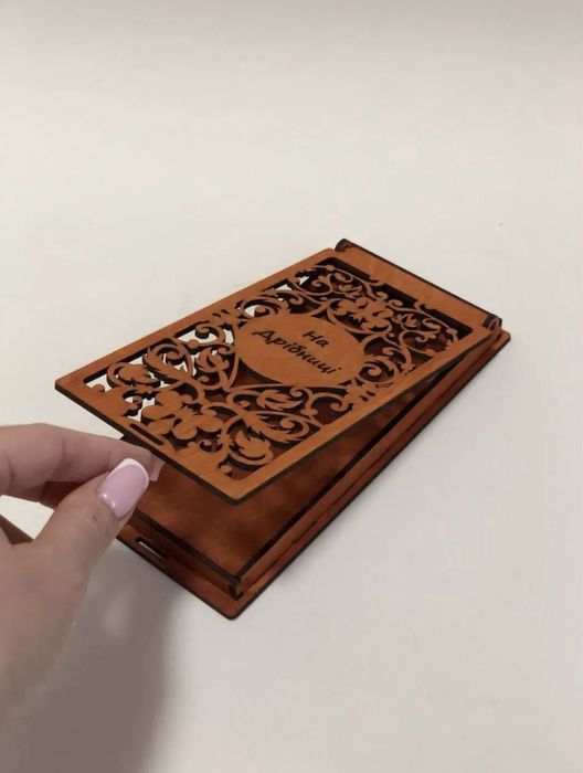 Дерев,яний подарунковий конверт для грошей