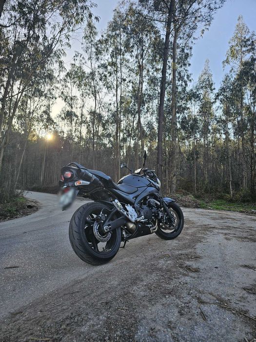 Suzuki GSR 600 | 25kW Carta A2 | 2012 | 38.000 km | Revisão incluída