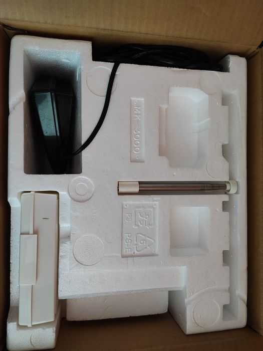 Коверлок MINERVA M3000CL