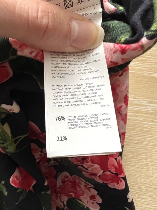 Spodnie w kwiaty kwiatki garniturowe cygaretki do pracy do biura