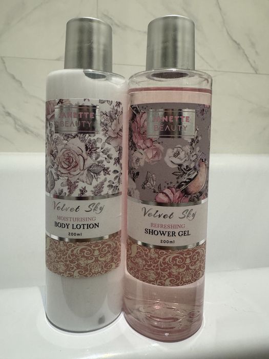 Zestaw kosmetyków Janette Beauty