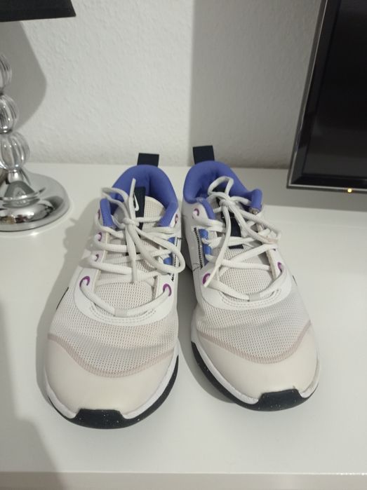 Buty Nike performance 38