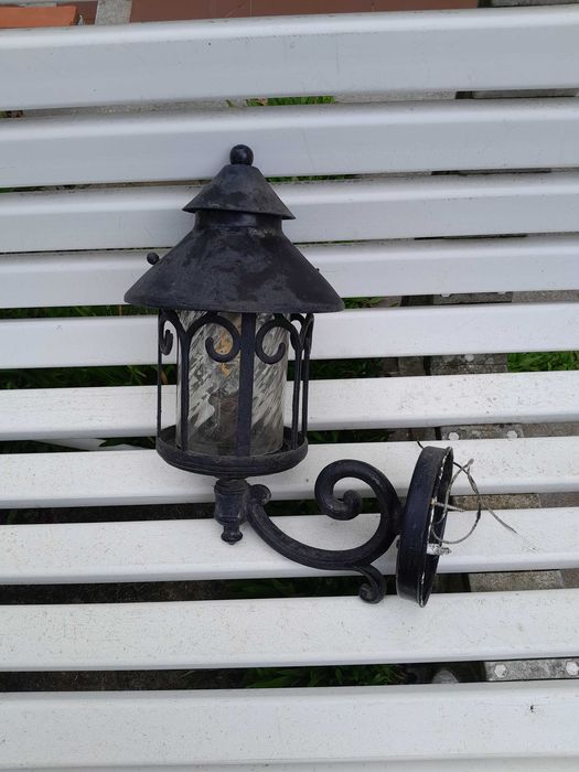 Candeeiro rústico para exterior