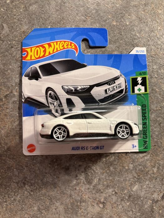 AUDI RS E-TRON GT hotwheels