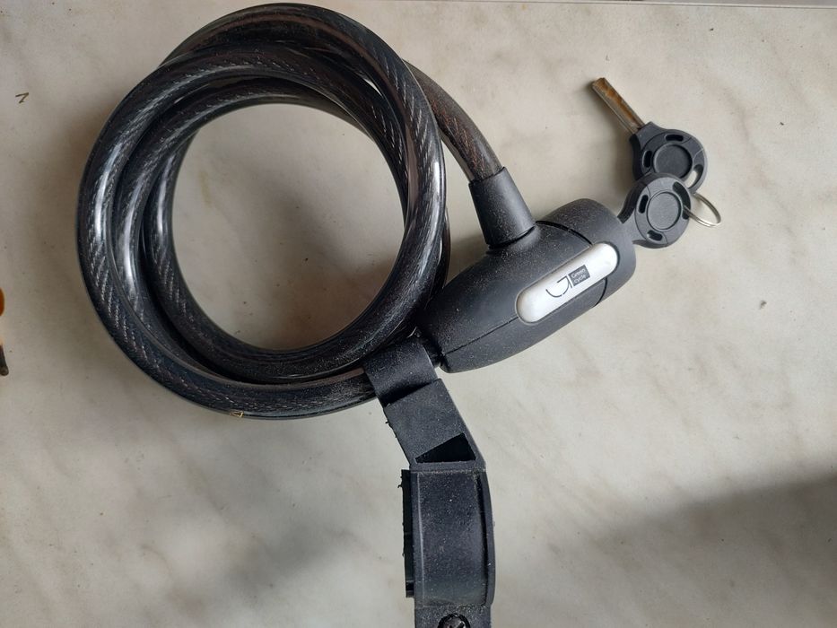 Новый велосипедный фирменный и качественный с креплением на раму