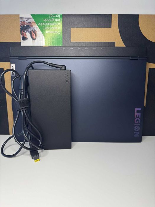Portátil Gaming LENOVO Legion 5