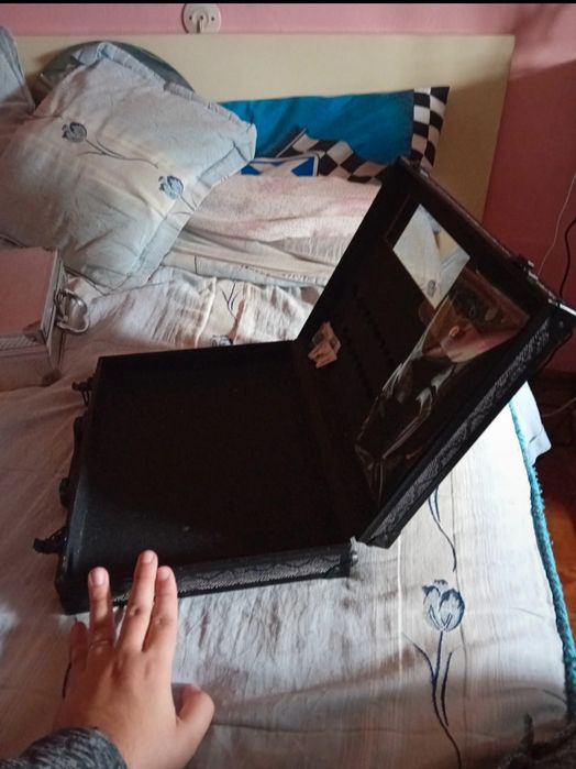 Caixa de maquilhagem