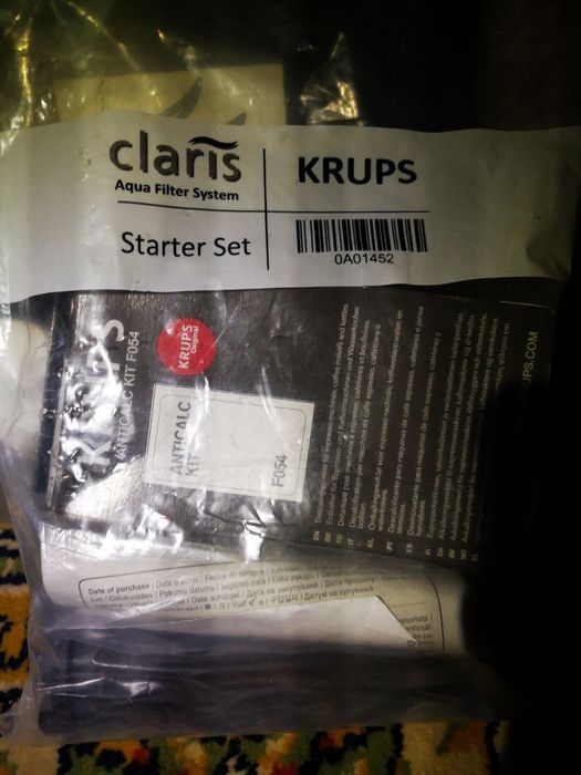 Máquina de Café KRUPS EA891110 Evidence (15 bar - 3 Níveis de Moagem)