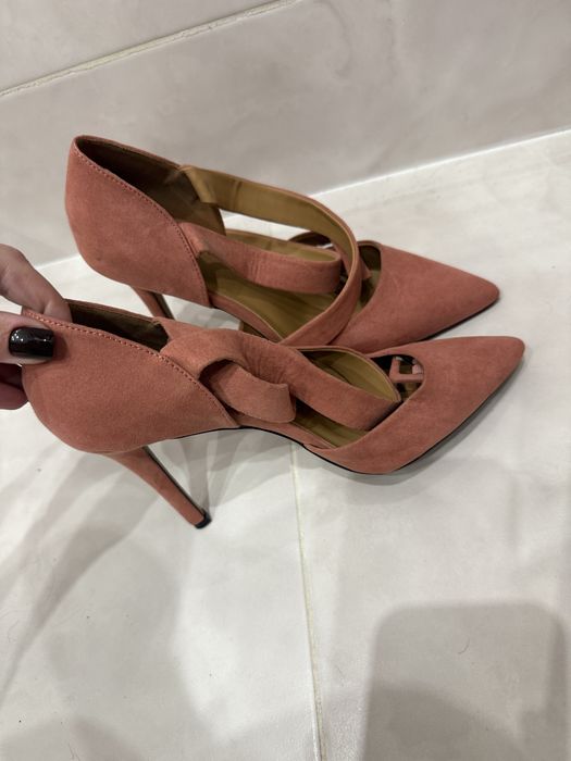 Туфлі на підборах. Замшеві туфлі 39розмір. Туфли Замш Бесплатно