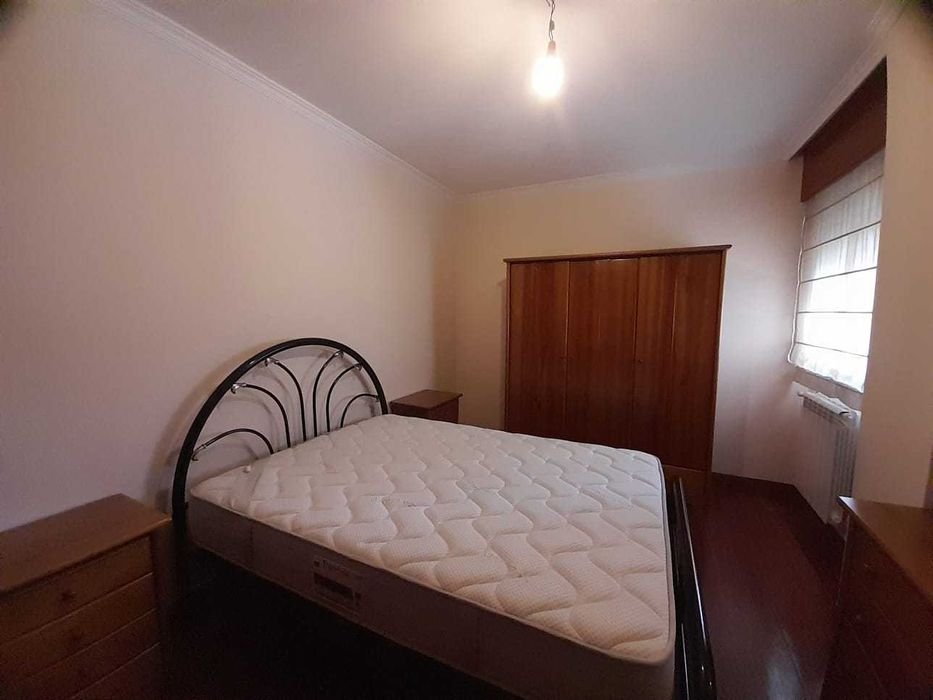 Aluga-se Apartamento T2 com Lugar Garagem e Arrecadação