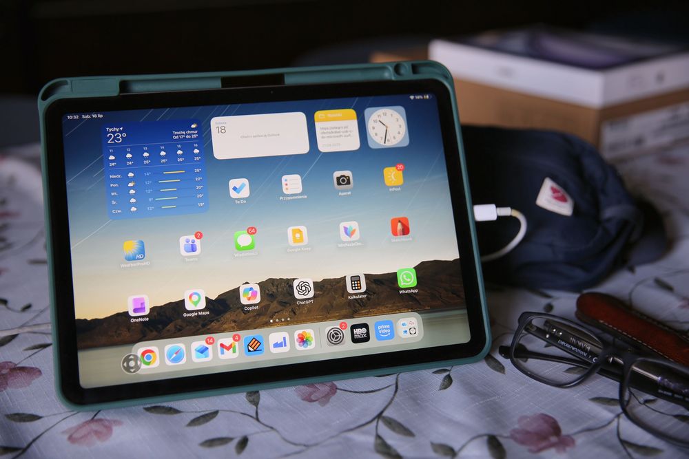 iPad Air 11" M2 256 GB Wi-Fi + Cellular | 99% baterii | Jak nowy | Spigen