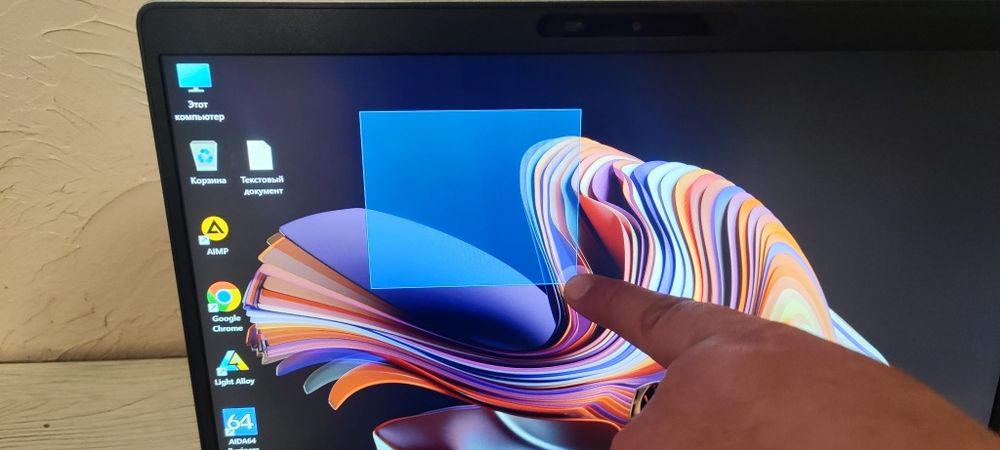 Сенсорний Dell i5-10310U/ОЗУ 16Gb/Nvme m2 256Gb/Video 2Gb