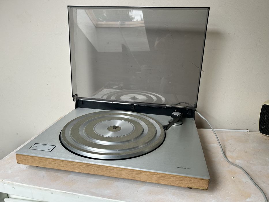 Gramofon Bang & Olusen Beogram 1900