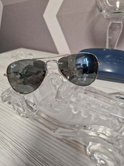 Дитячі сонцезахисні окуляри Ray Ban original.