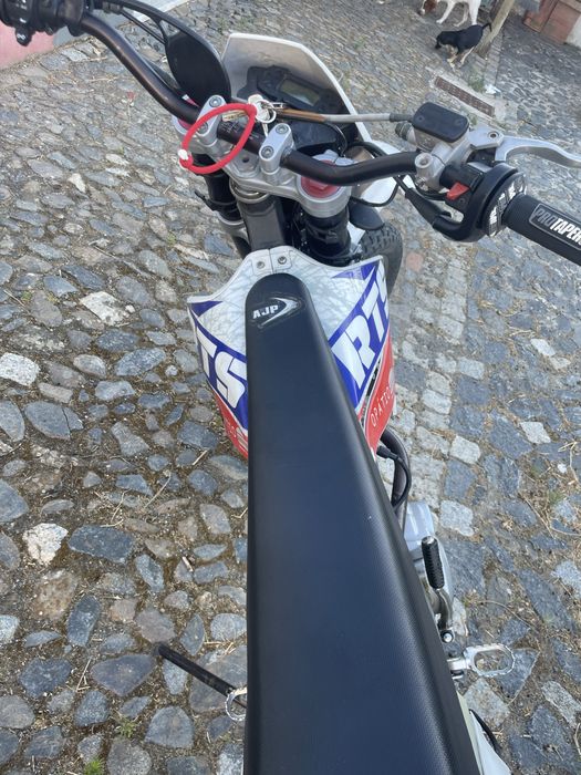 Mota AJP PR4 125cc