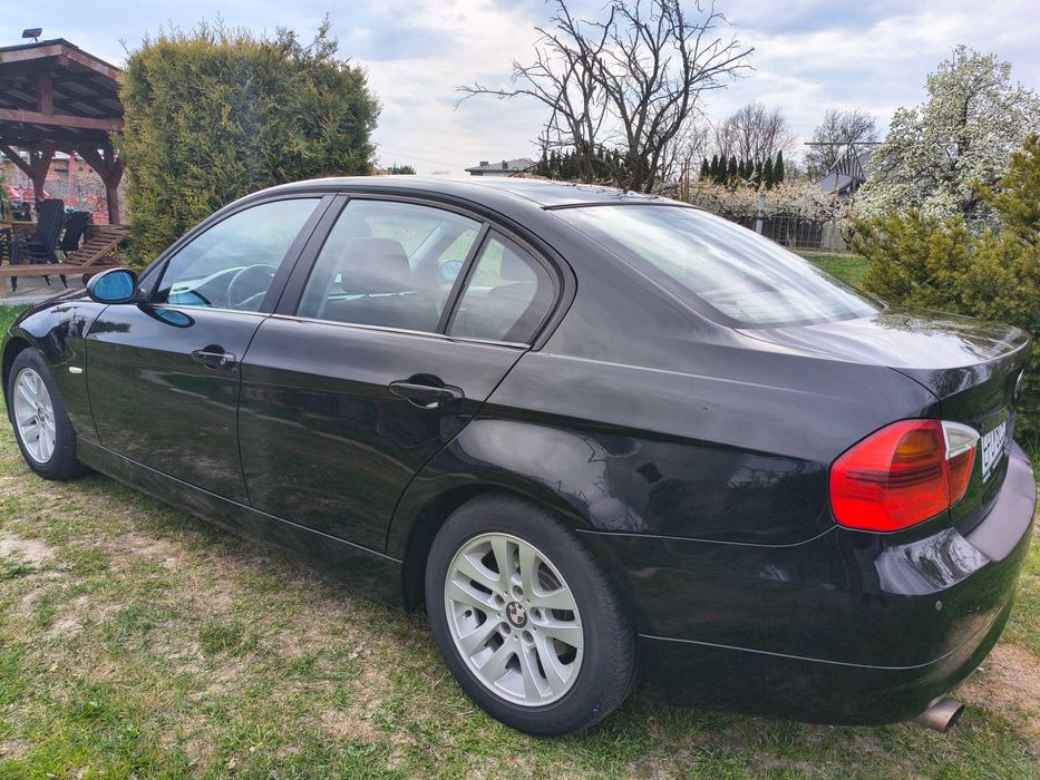 BMW E90 318i 2006r + GAZ