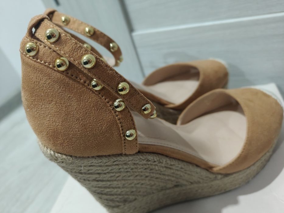 Koturny espadryle sandały damskie DeeZee 39 camel