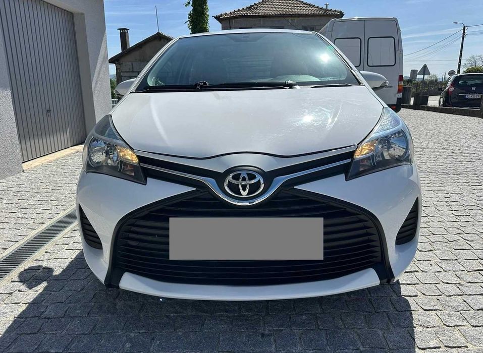 Toyota Yaris 1.4 D-4D Comercial | 6.500€ + IVA Dedutível | Revisões Toyota