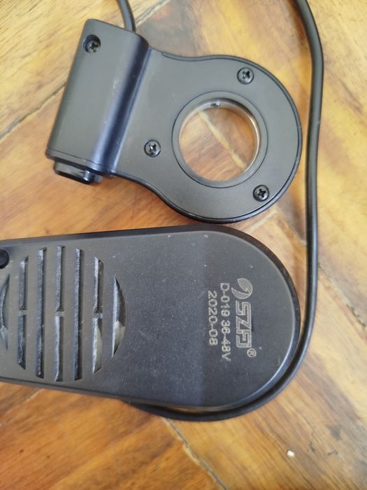 Interruptor de luz LED e som de buzina 36V 48V