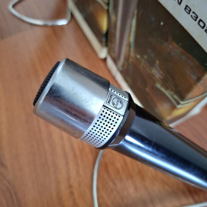 Conjunto de 2 Microfones Philips N8302, de 1968