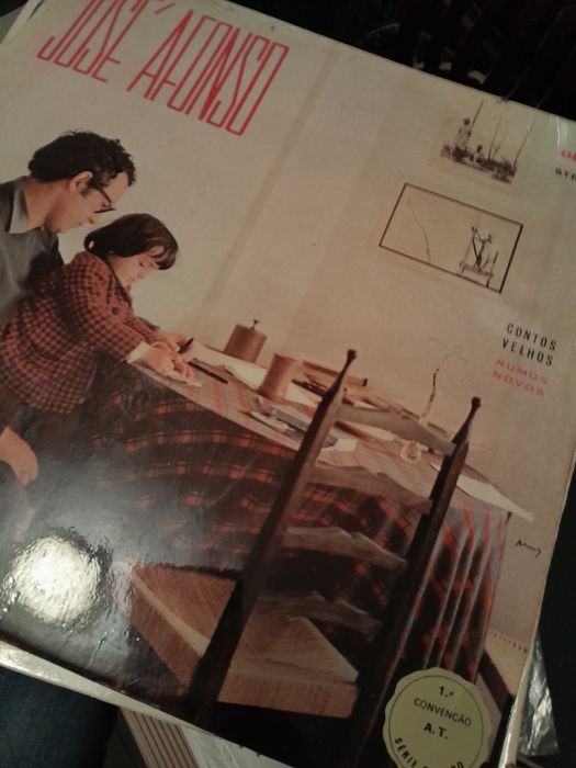 Conjunto de 5 discos vinil de José Afonso