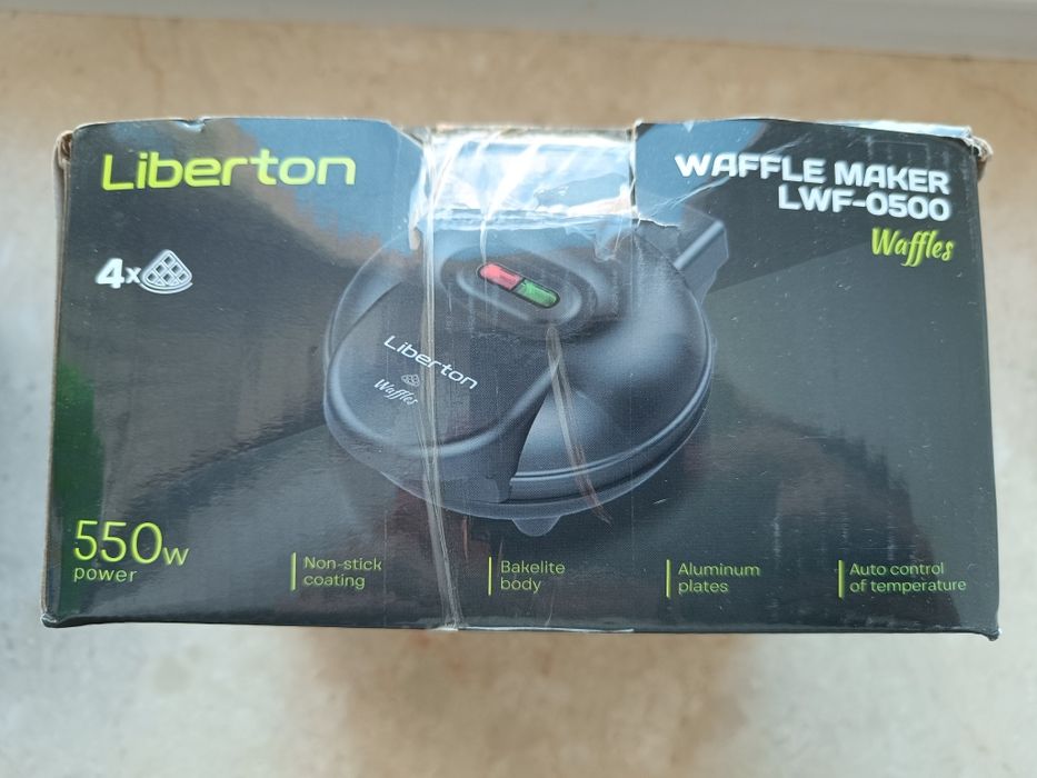 Нова.Вафельниця Liberton LWF-0500