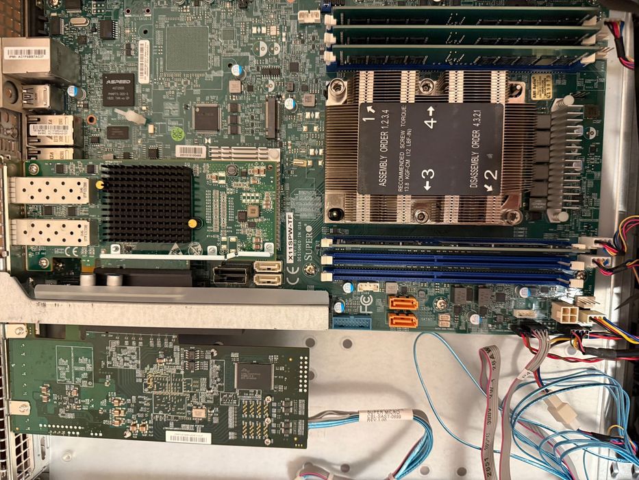 Сервер Supermicro CSE-815 X11SPW-TF 1U Rack Server