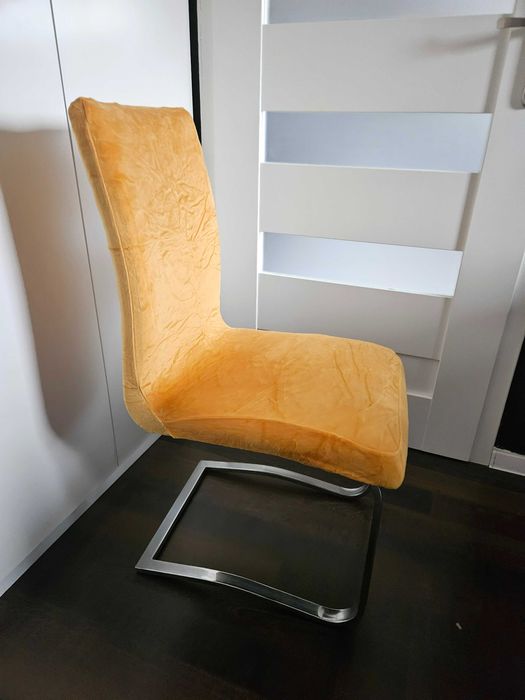 Pokrowce na krzesła miękkie welurowe musztardowe 4 sztuki komplet