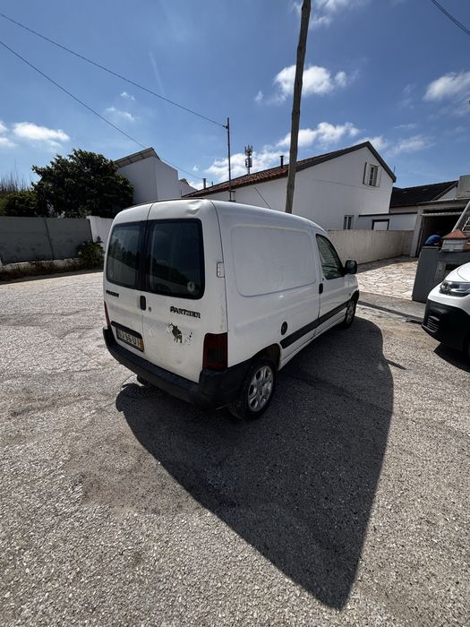 Peugeot partner 2.0 hdi avariada