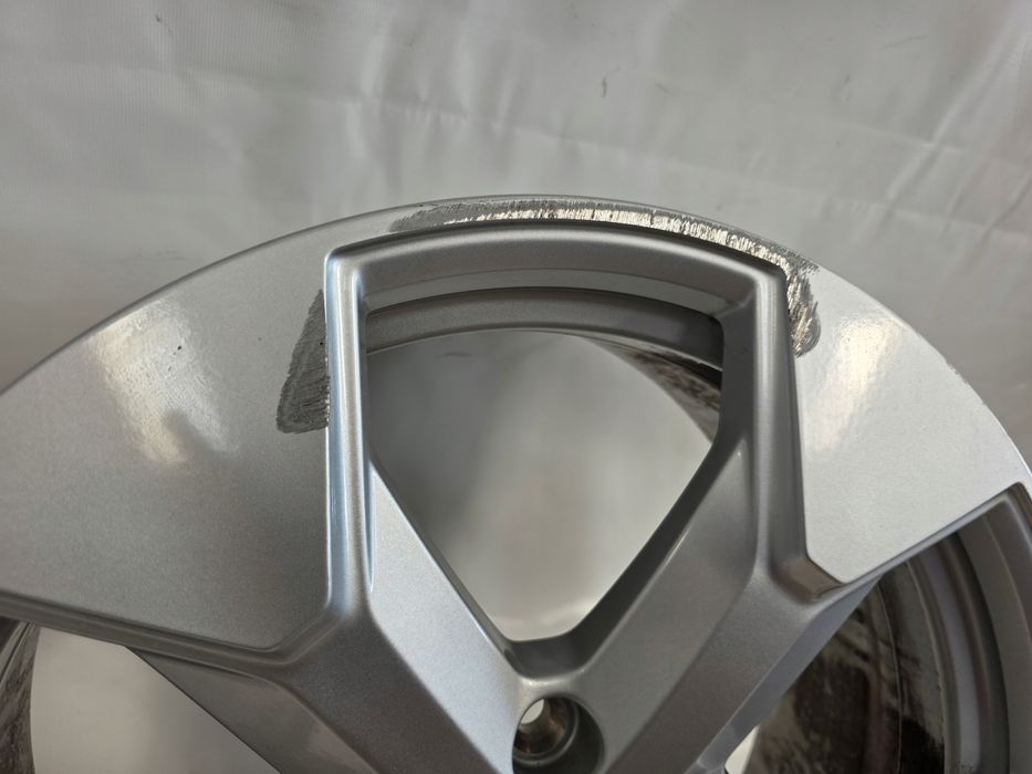 felga volvo ex r18 7.5j et46 5x108 80000277