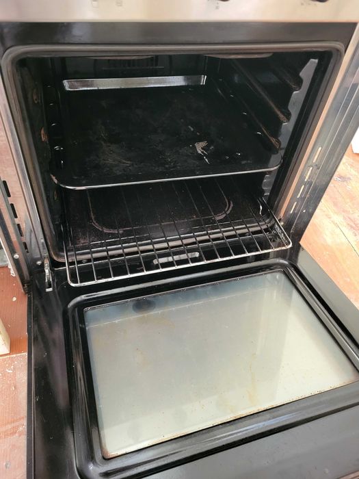 Forno Elétrico Ariston FM51 IX – 2.100W – Funcional