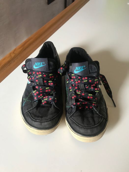 Trampki , buty NIKE rozmiar 36