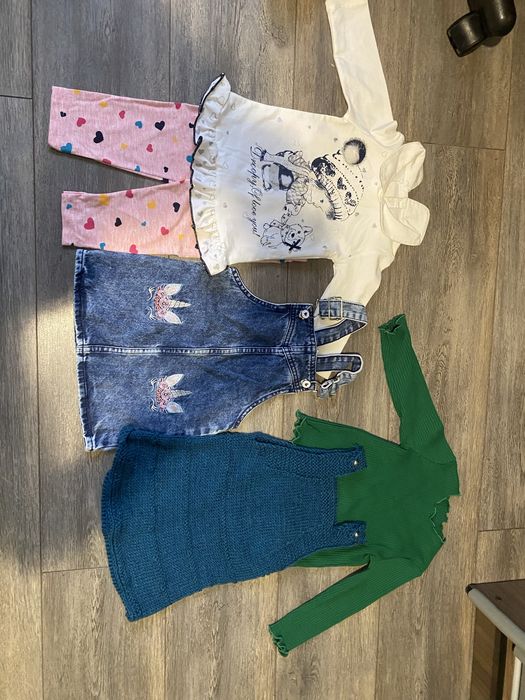 Одяг для дівчинки