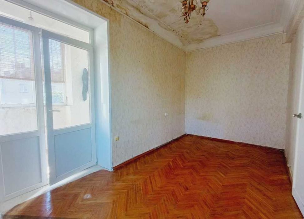 Продам 3-кімн квартиру 56м Печерськ Іоанна Павла ІІ, 19 Сталінка Лифт