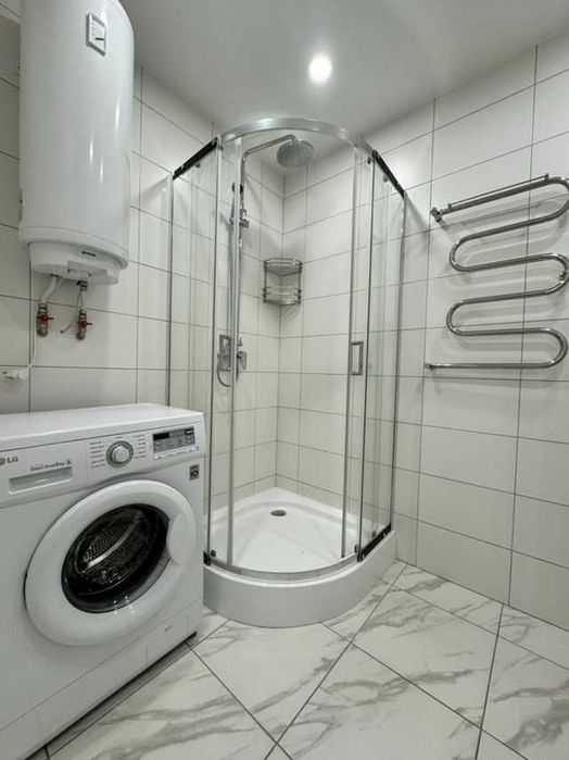 Оренда 2к квартири на Митниці