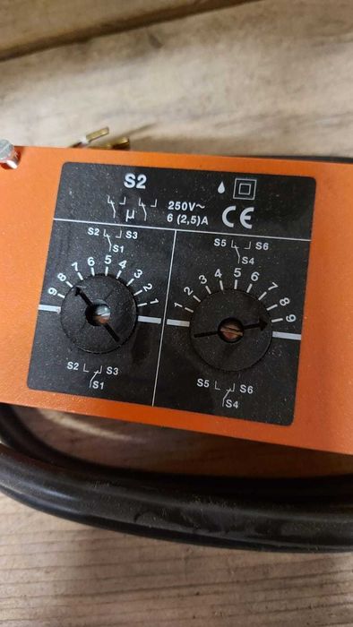 Reduktor, przsełącznik sterowanbia S2-250V-6(2,5)A