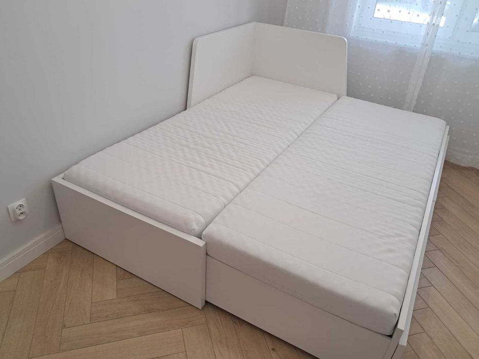 Łóżko/leżanka z 2 szufladami FLEKKE (IKEA)