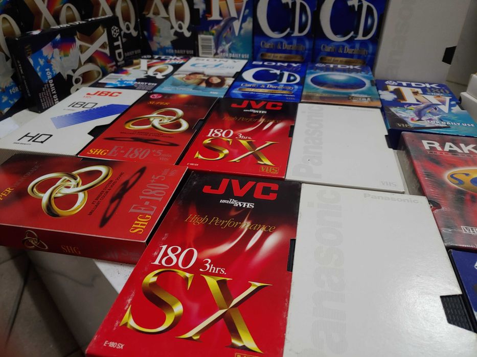 видеокасеты  Maxell, Sony, Basf, AGFA, TDK,