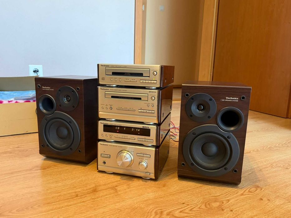 Mini wieza Technics hd 501