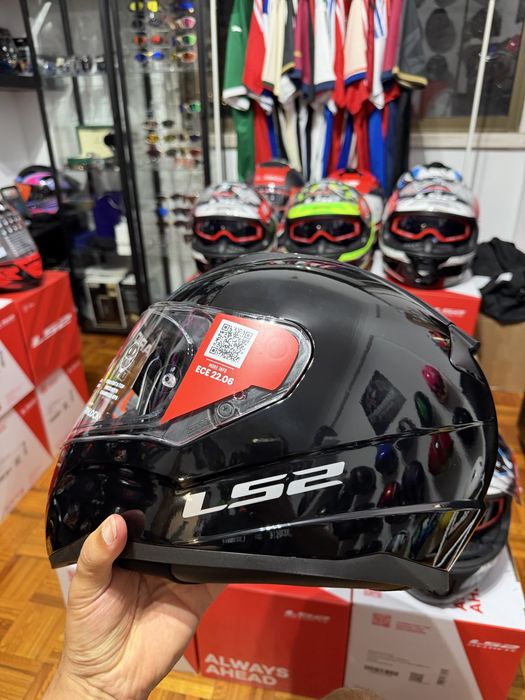 Promoção Capacetes novo por 117 cada um
