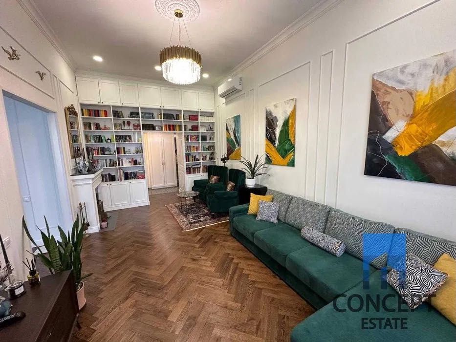 Продам дизайнерскую 2к в классическом стиле! - View 3