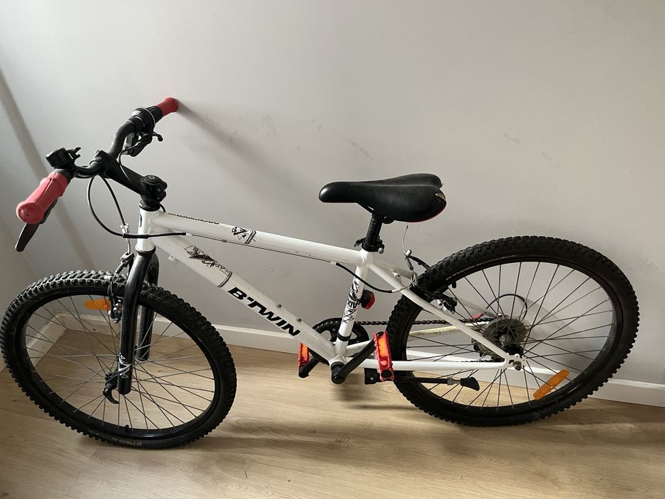 Bicicleta B’TWIN Roda 24