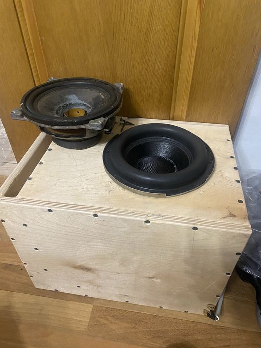 Сабуфер 8 дюймов