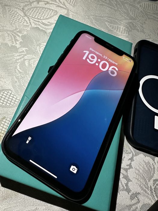 Айфон 11 , 128 гб